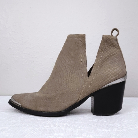 Jeffrey Campbell Cromwell Cut-Out Ankle Booties - Picture 1 of 9